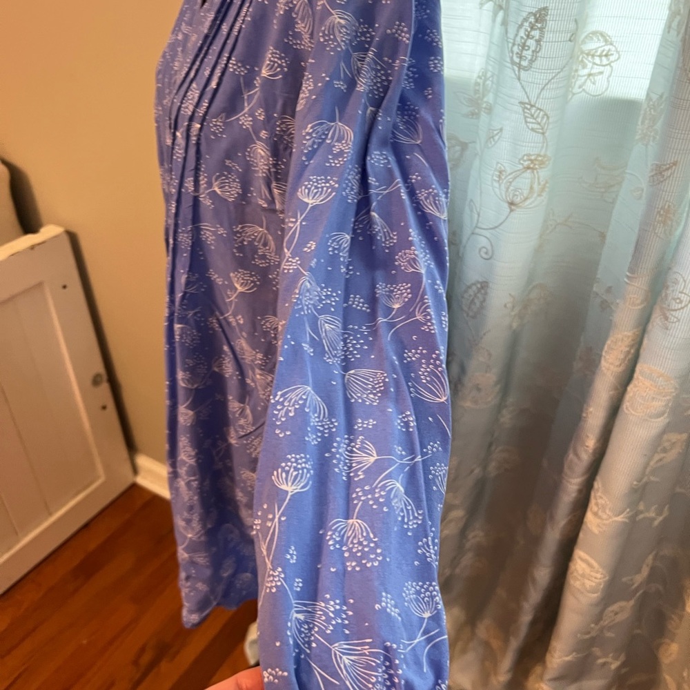 XS Old Navy dress - Picture 3 of 7